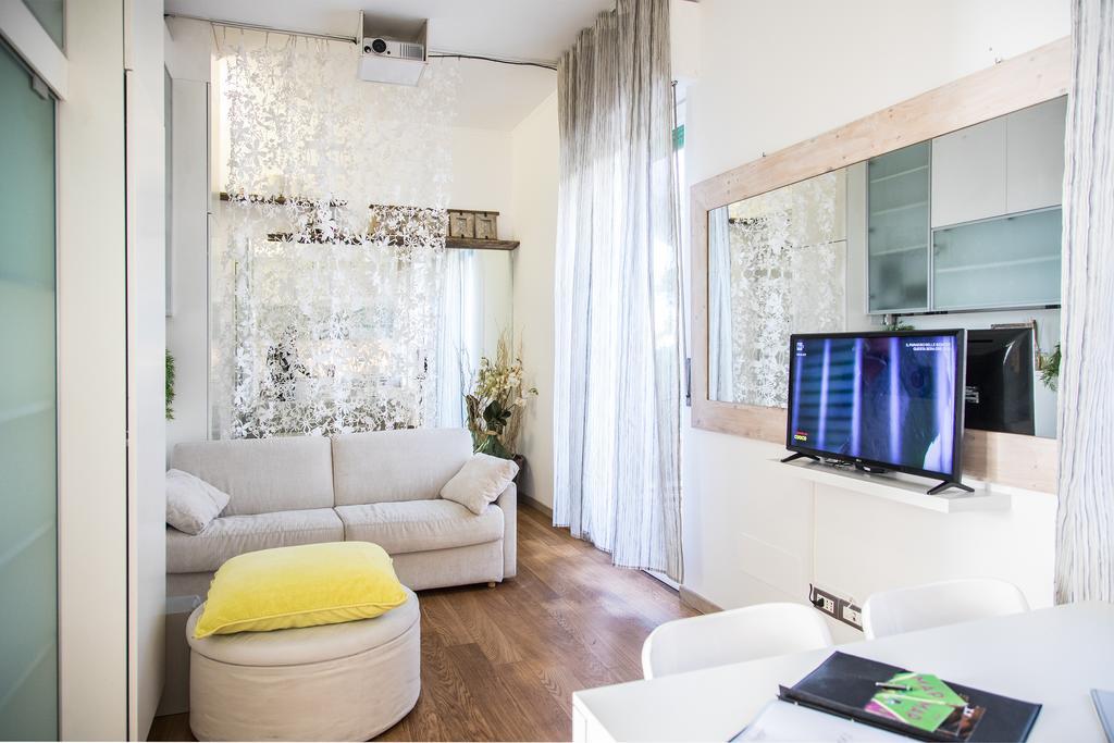 Hemeras Boutique Homes - Design Flats Near The City Center Milan Exterior photo